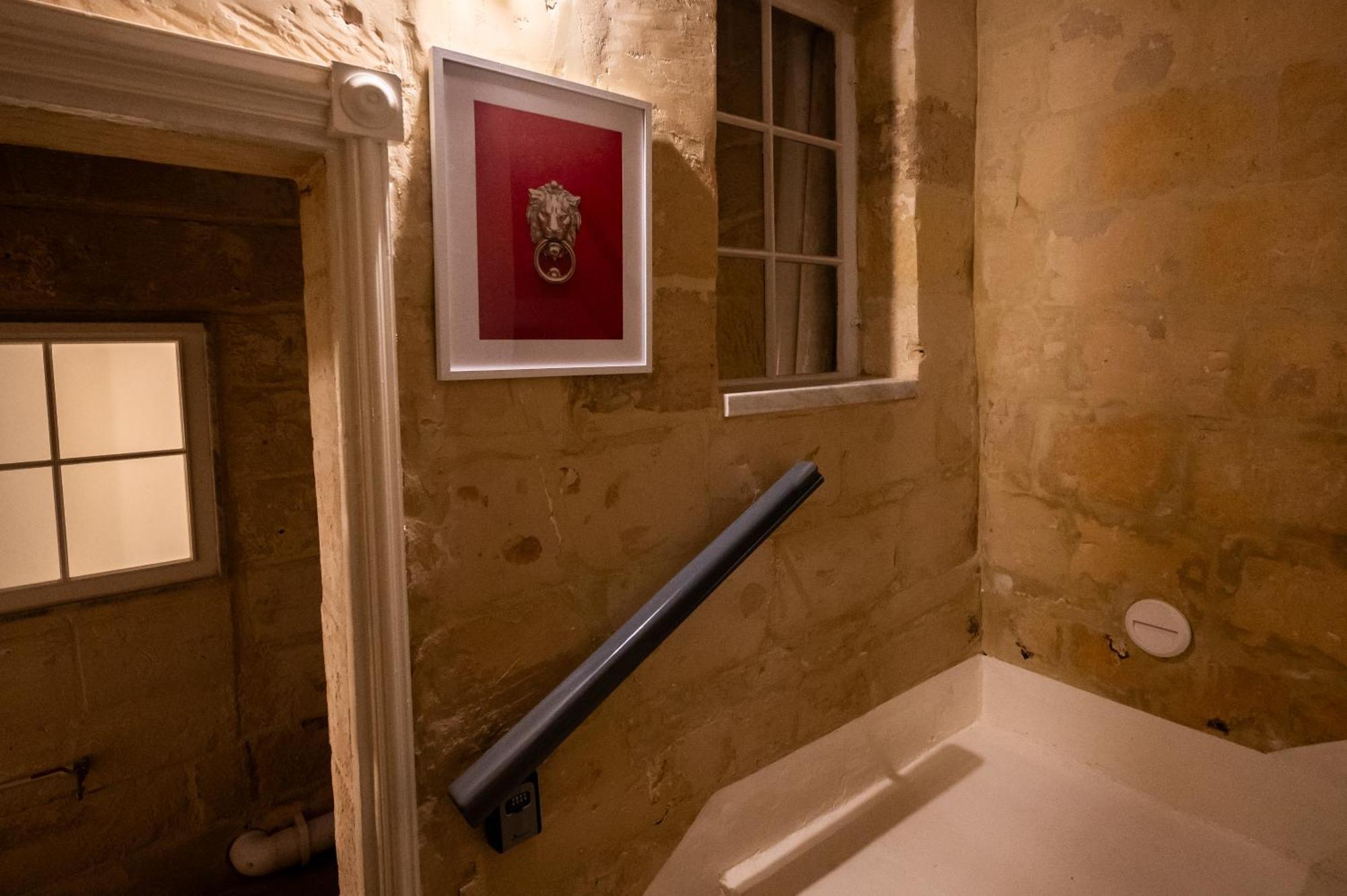 Arcanum Apartment 1 Very Close To Seafront Bus Station And Ferry To Valletta Senglea Exterior foto